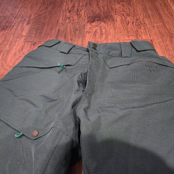 Mens Ski/Snowboarding Suit- Premium Performance and Style - Picture 4 of 5